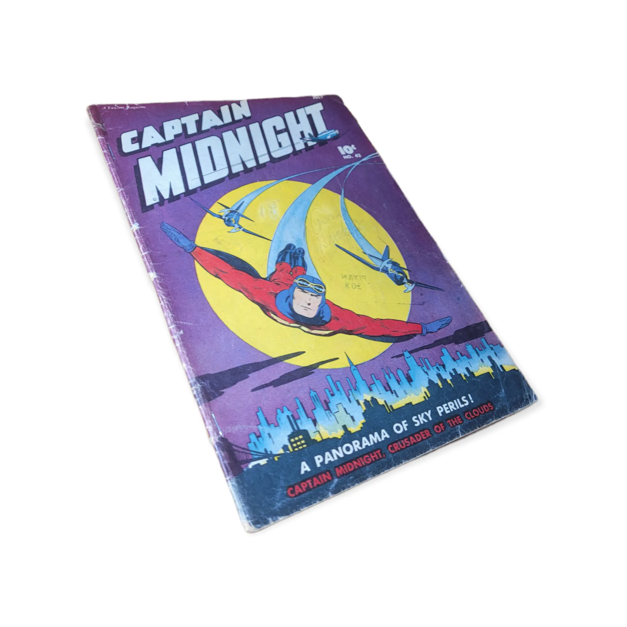 CAPTAIN MIDNIGHT #42 * GOLDEN AGE COMICS * FAWCETT PUBLICATIONS (1946)