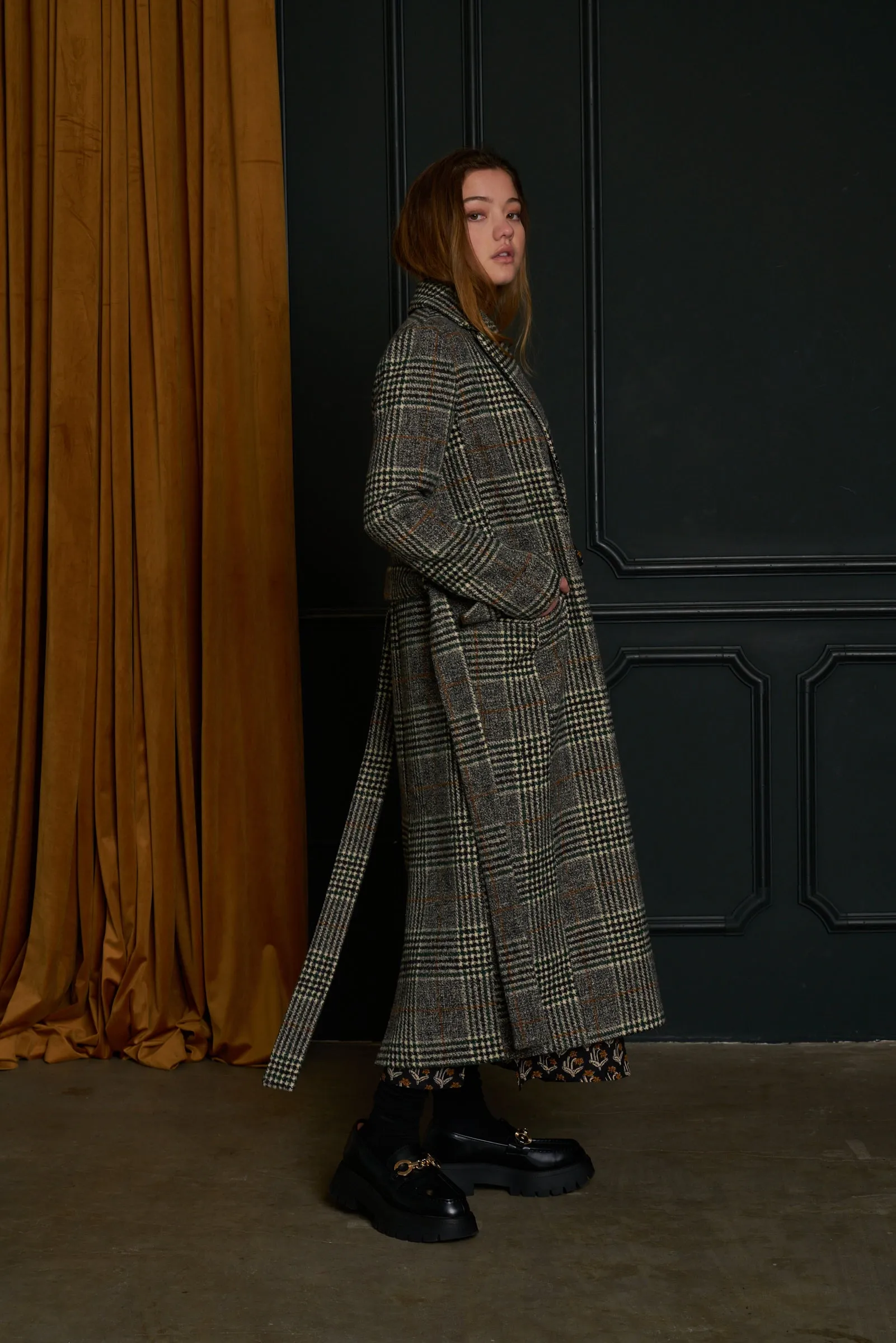 MAGGIE COAT