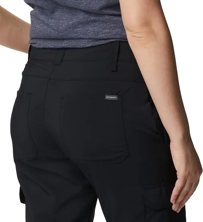 WOMEN'S SILVER RIDGE UTILITY CAPRI - BLACK