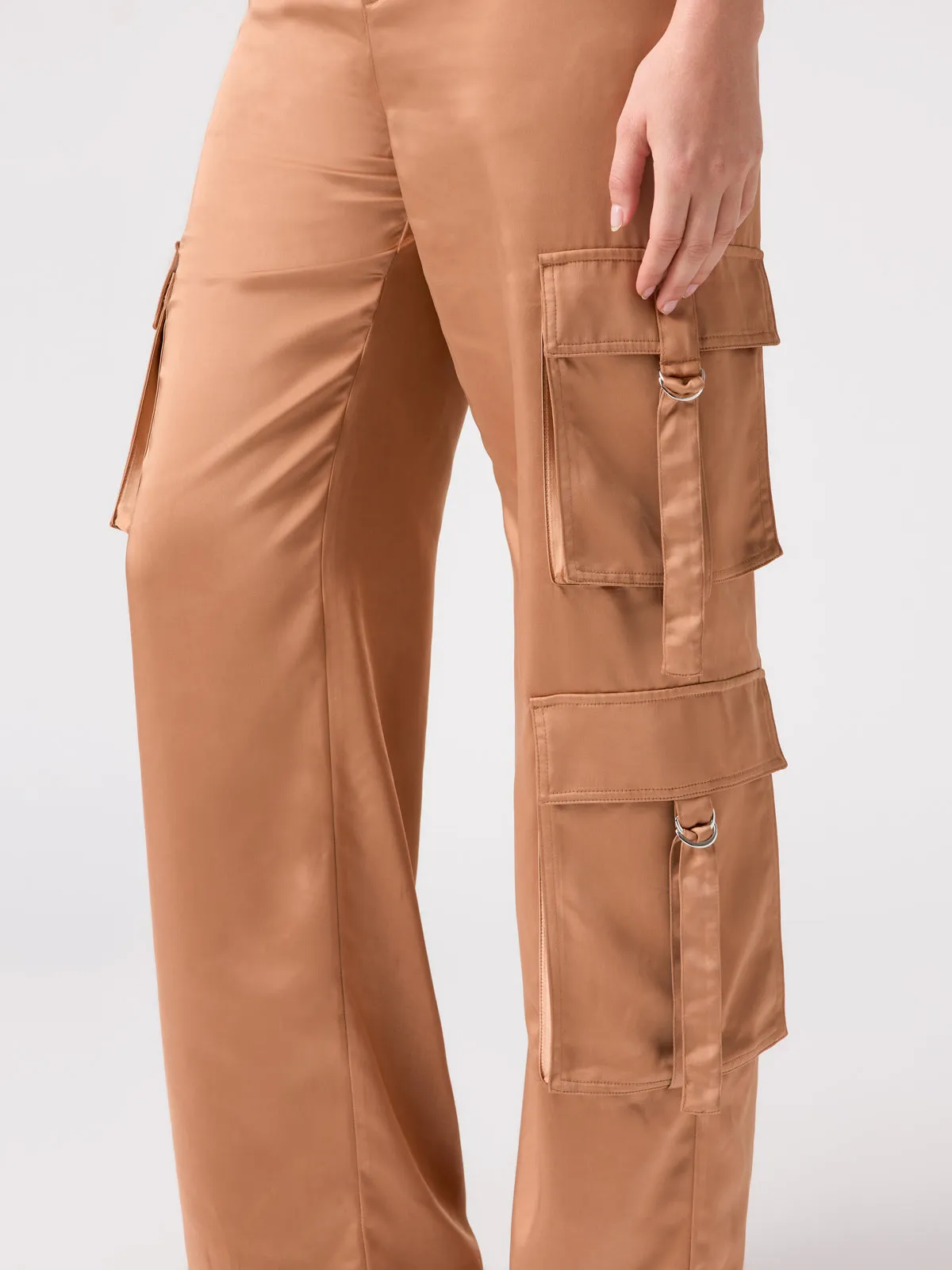 Y2K Strappy Cargo Standard Rise Pant Mocha Mousse